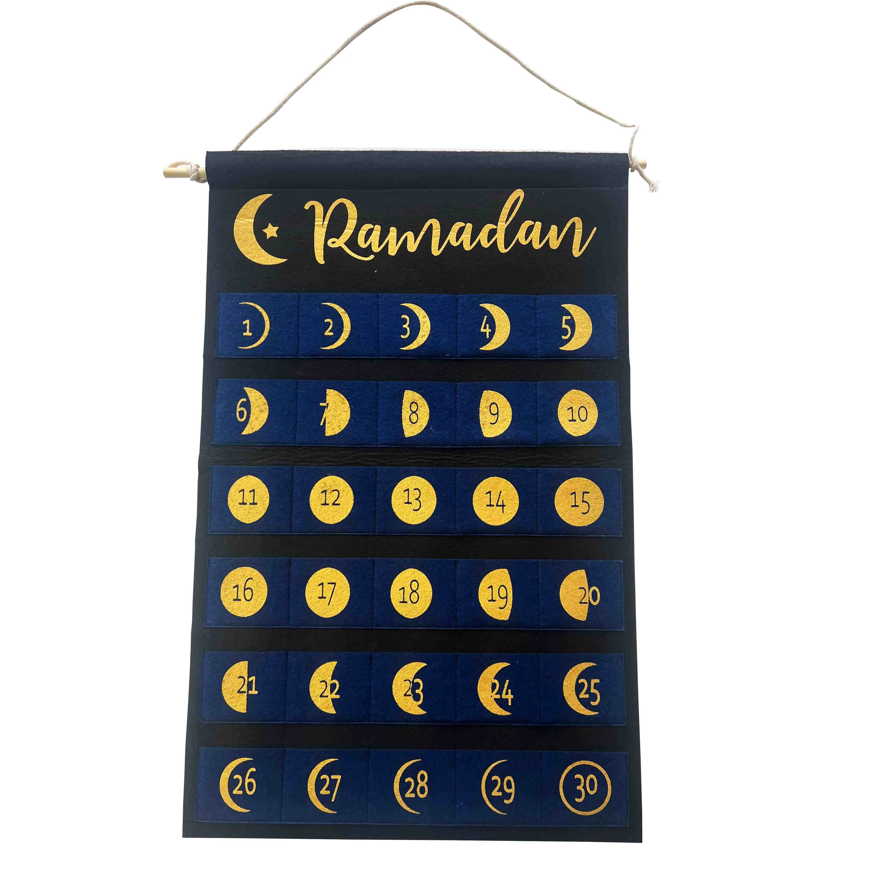 Felt  Ramadan Calendar
Black
