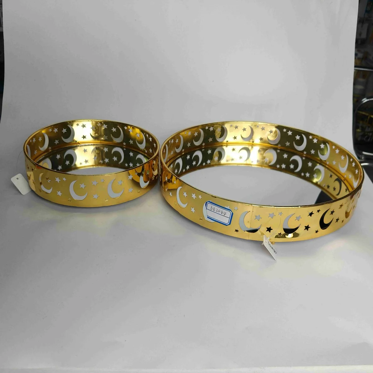 EID Golden Mirror Round Serving Tray 60pcs photo 5