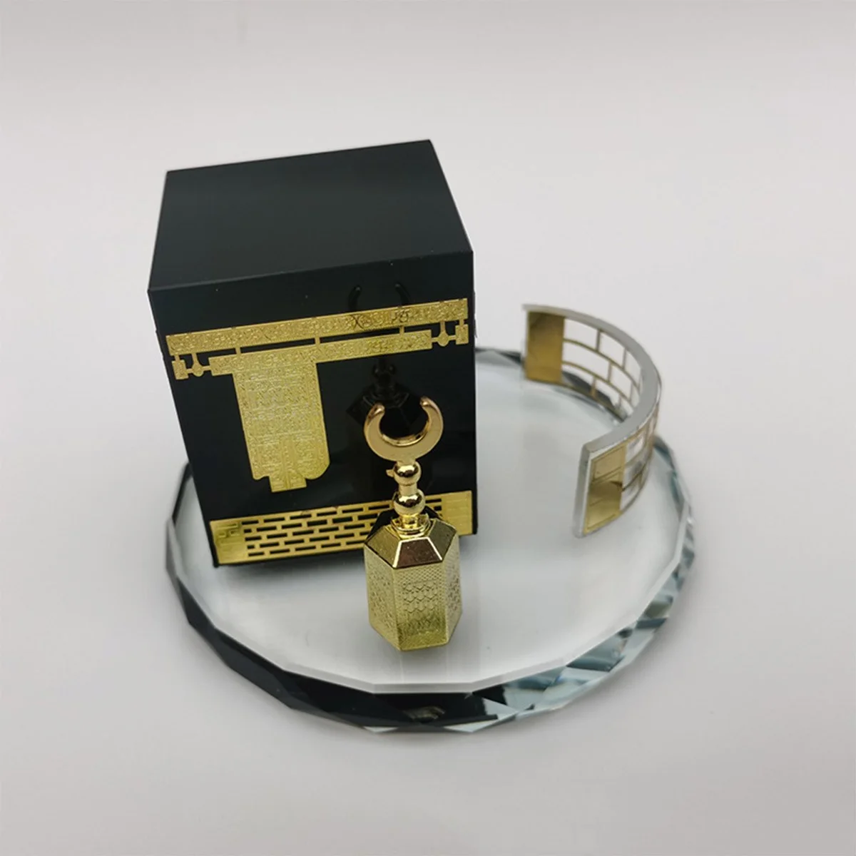 Exquisite Glass Craft Ormanant